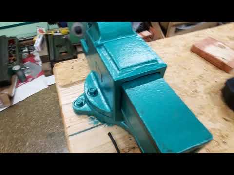 Спасибо и обзор быстрораздвижных тисков