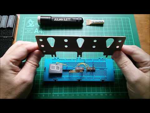 Chip on Breadboard: MC14495 and ULN2803A