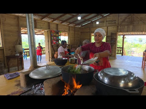 Grandma Surprises Us With This Recipe... BUT SHE BURNS THE CONCÓN 😭. Life in the Countryside.