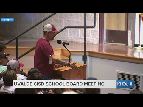 At school board meeing, parents demand Uvalde CISD Police Chief Pete Arredondo to be fired