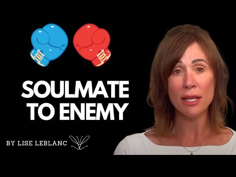 She Loves You, Then Hates You: 5 Signs of Borderline + Narcissistic Traits