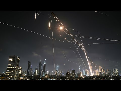 Iran launches missiles toward Israel