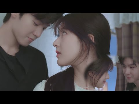 he tied an apron for her but can't help flirt her. she blushed instantly and fall in love