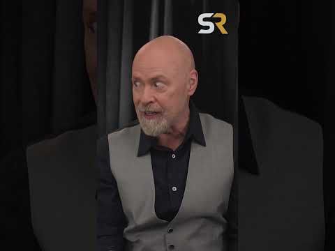 Who wins in a fight.. Ashur from Spartacus or Jamie from Outlander? ⚔️ #shorts