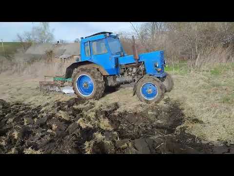 Оранка на тракторі МТЗ-80