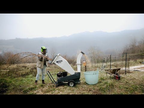 Chipping Wood & Making No-Dig Vegetable Beds (#70)