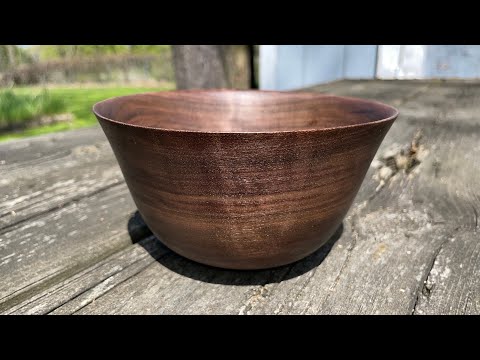 Wet Black Walnut |  Woodturning A Gorgeous Bowl It Is So Relaxing To Watch