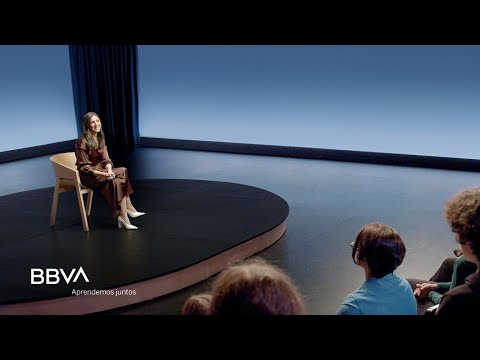 V. Completa. Una vida llena de palabras. Espido Freire, escritora