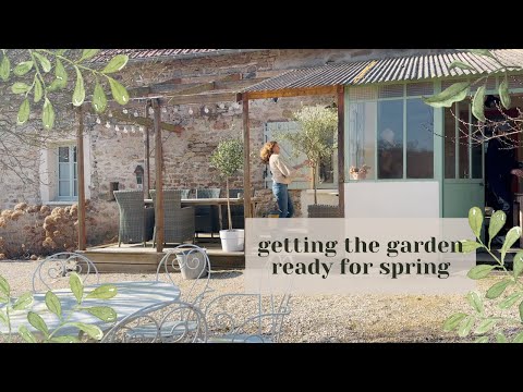 Watch me work in my garden in the French countryside