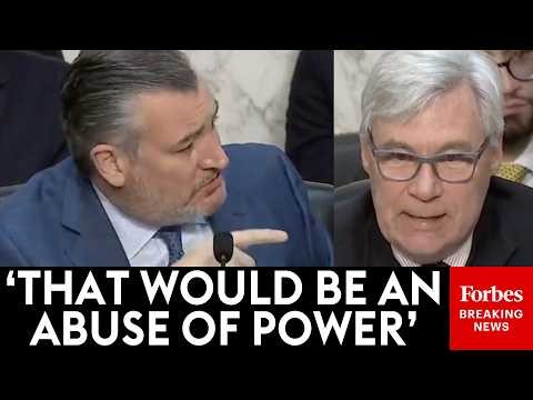 Sheldon Whitehouse Questions Ex-FBI Agent About Arctic Frost—Then Ted Cruz Responds