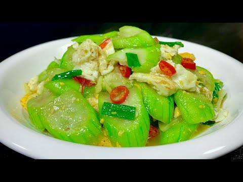 Many people have made scrambled eggs with loofah. No wonder the soup is black again