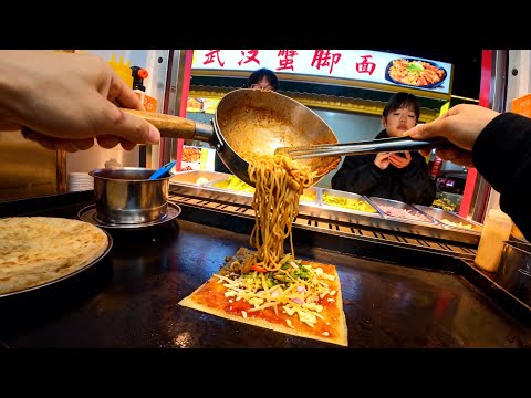 mouthwatering  grilled cold noodle crepe. #satisfyingvideo #streetfood #yummy
