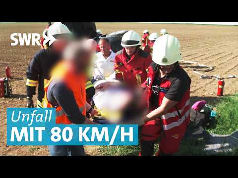 Einsatz für die Heli-Retter: Eingeklemmte Person aus Auto befreien