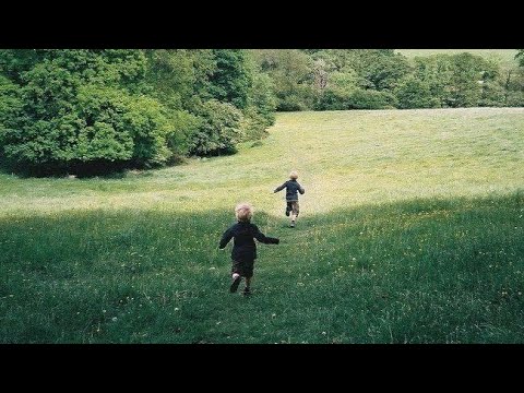 Плейлист, со странно прикольным вайбом (　・`ω・´)