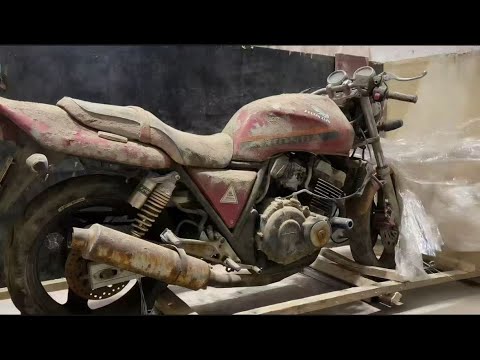 Saving a Rusted 1997 Honda CB400 | Real Motorcycle Restoration