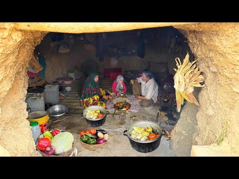 Exploring Iran's Nomadic Lifestyle: Cooking Persian "Dolmeh" with Local Bread