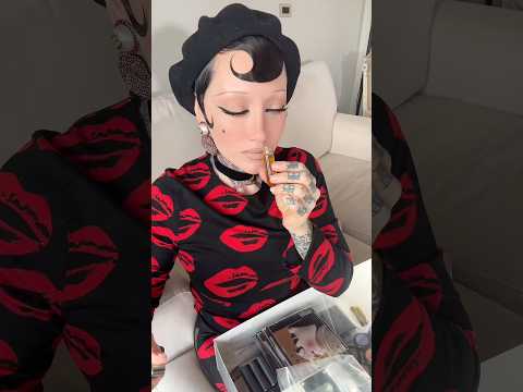 MAC 1996 was way ahead of its time. Rare MAC vintage finds