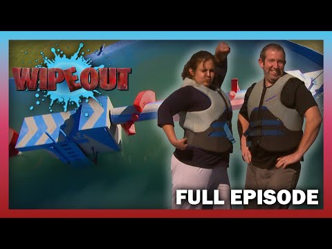 "I Wanna Divorce!" | Full Episode | Wipeout USA | S2 E19