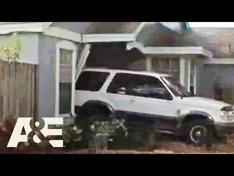 Neighborhood Wars: Top 9 Florida Moments - Part 1 | A&E