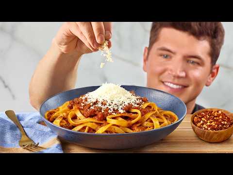 How Italians Make Pasta Bolognese