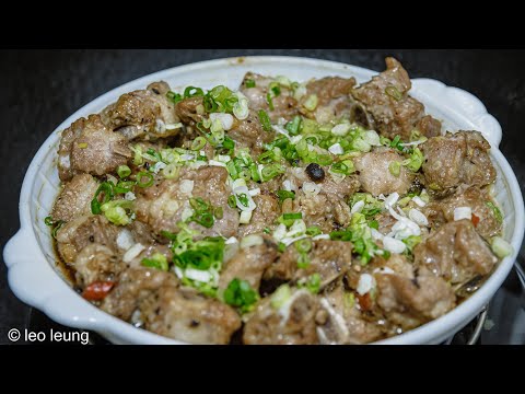 《廣東話影片》香港人的味道回憶——豉汁蒸排骨，一道讓人食指大動的美食，兒時除了蒸肉餅之外，就是這道蒸排骨能讓人扒乾凈三大碗白飯！其實做法非常簡單，跟著步驟去做就可以了！