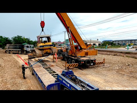 Incredible NEW Combine Of Lift Dozer Error On Trailer, Dump Truck Failed Landslide & Recovery Skills