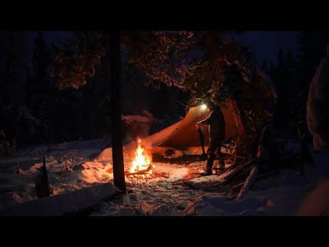 Camping Alone turns Survival - Escaping Heavy Snowstorm or Stranded in the Canadian Wilderness