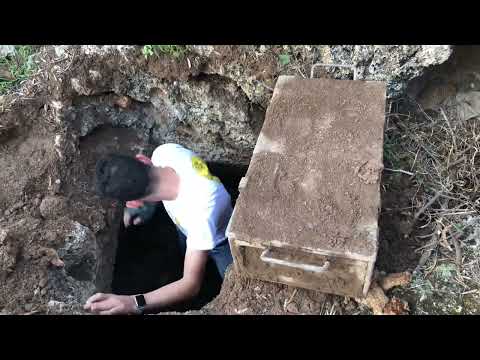 إكتشاف مطمورة بداخلها صندوق من ذهب//la découverte d’un coffre d’or enterré a l’intérieur //treasure