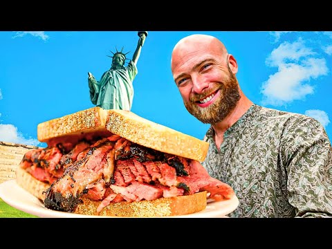 NYC's Most Epic Food Tour! Best Cannoli's and Pizza In New York City!