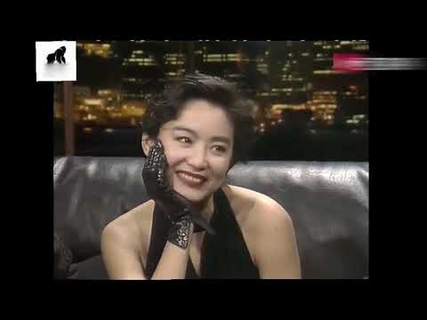 林青霞在訪談中一直維護秦漢，那時的她認定了他