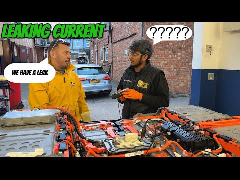 Nissan LEAF 62 kWh “EV Service” Mystery — Battery Isolation Fault EXPOSED & Fixed! ⚡🔧