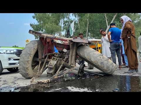 Tractor Breakdown on Road – Axle Damaged and Repaired Immediately