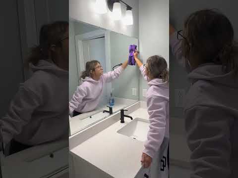 Pre-teen Bathroom Reset 😅 #cleanwithme #preteen #preteenbathroom #cleantok