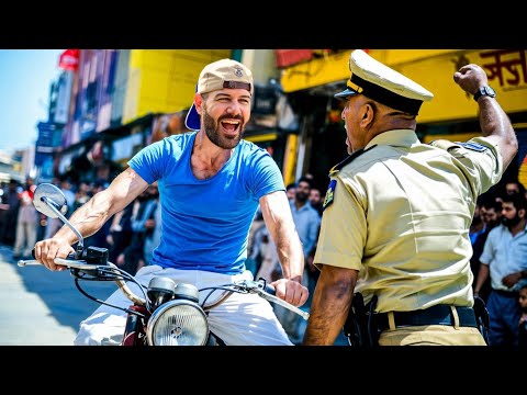 Caught By The Pakistani Police! 🇵🇰