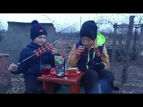 Лікую вушного кліща в кроля.Хлопці сказали так і зробили,мама віддячила вечерею на 🔥.Інкубації бути