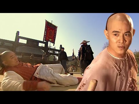 The bully provoked everyone on the ring, but unexpectedly was defeated by the Kung Fu kid！