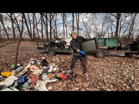 Набрал "добра" полный прицеп! Убираю мусор в лесу вместе с братом!