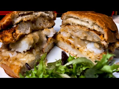 For sandwich lovers Grilled chicken rice & gravy sandwich