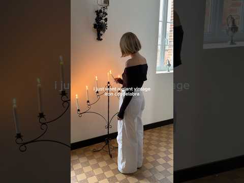 Anyone else? And it’s not even a fraction of the price. #VintageFinds #FleaMarket #FleaMarketFinds