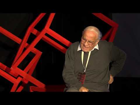 Συμπληρώνοντας το κενό της γνώσης μας για το σύμπαν | Dionysios Simopoulos | TEDxAUEB