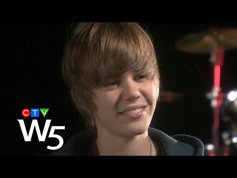 JUSTIN BIEBER RARE EARLY PERFORMANCE AND INTERVIEW | W5 Vault