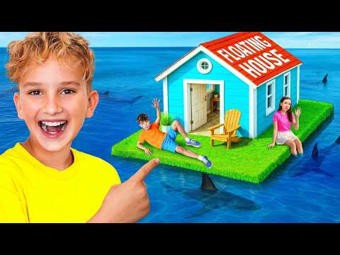 I Surviving 24 Hours In A Floating HOUSE on WATER!