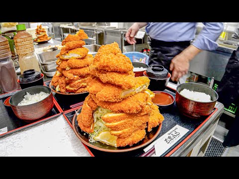 Japan’s Giant Diner! Only 10% Can Finish — Why Are People Rushing Here?