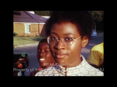Desegregation Bussing on the First Day of School in Dallas 1971