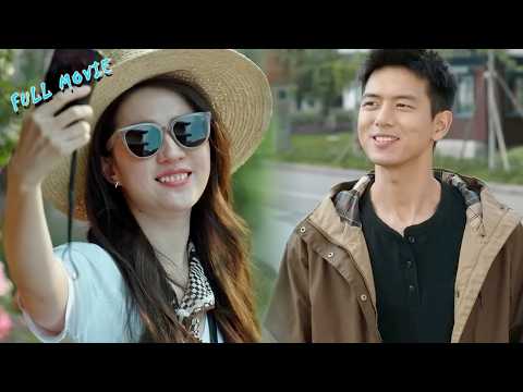 A girl meets a handsome country boy, unaware he is actually a hidden CEO who only spoils her!