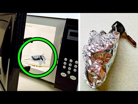 Заверните в фольгу ключи от машины и она скажет вам спасибо