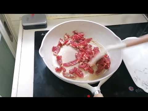 黑椒牛柳絲炒烏冬 l 好食又唔厭 I 家常菜