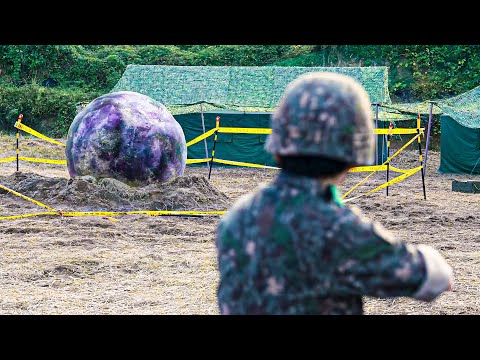 Soldier Unknowingly Triggers a War With Aliens by Shooting at Their Nest