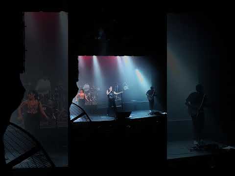 Alex Anwandter - Bailar y llorar (Vivo Niceto)