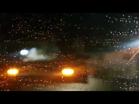 I feel sleepy in the passenger seat...I wish this driving could continue